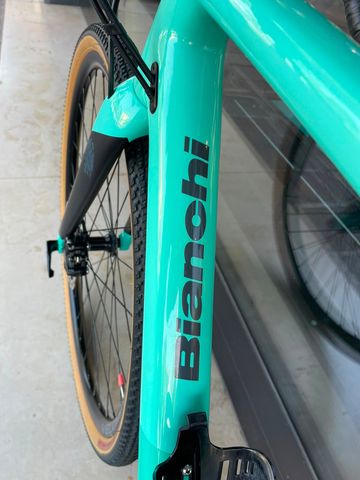 Tweedehands Bianchi Impulso Pro GRX 600 2024 2024 Road & Gravel — afbeelding 3 van 14