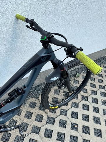 Used YT Industries Capra 29 CF 2018 2018 Mountainbike, Light Gray, 29 — image 6 of 10