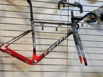 Used Factor ALUTO - Standard package 2026 Frameset 2026 Road & Gravel