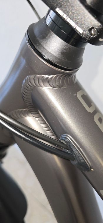 Tweedehands Commencal Meta Shimano SLX 2023 Mountainbike — afbeelding 6 van 36