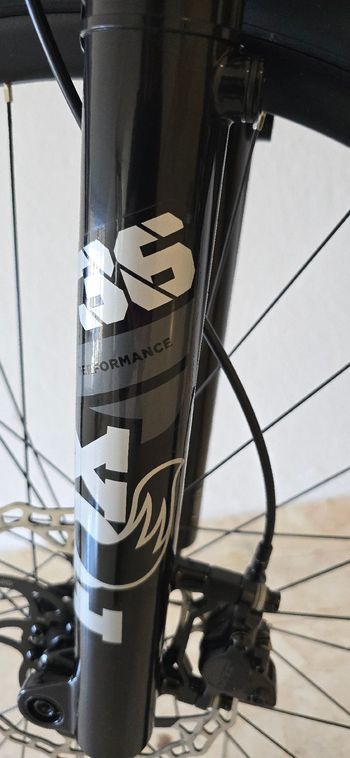 Tweedehands Commencal Meta Shimano SLX 2023 Mountainbike — afbeelding 5 van 36