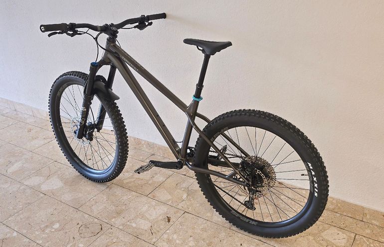 Tweedehands Commencal Meta Shimano SLX 2023 Mountainbike — afbeelding 18 van 36