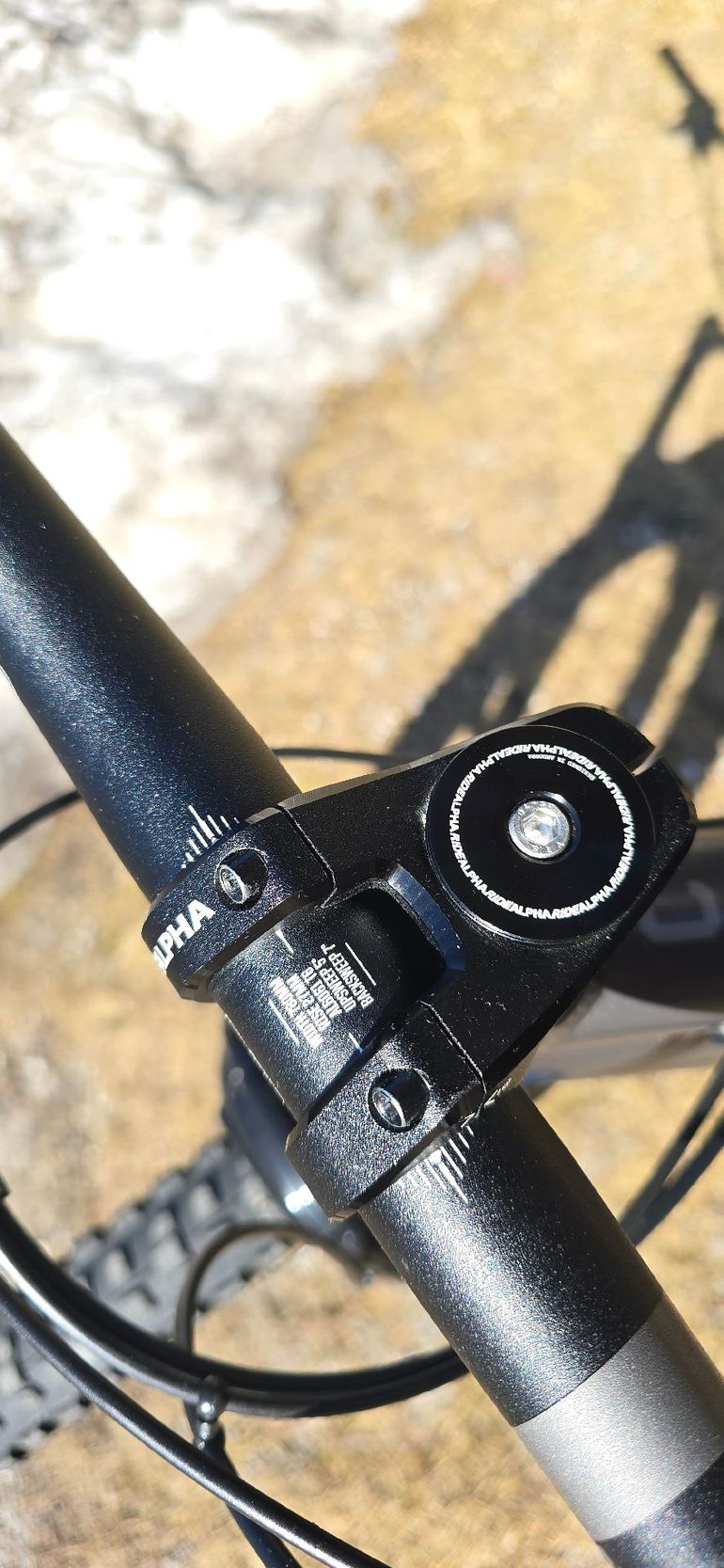 Tweedehands Commencal Meta Shimano SLX 2023 Mountainbike — afbeelding 21 van 36