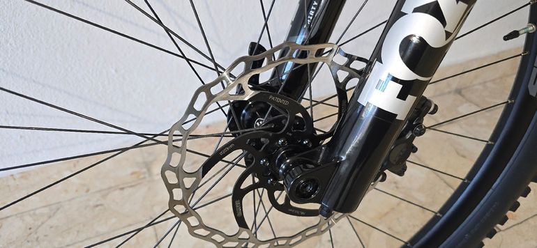 Tweedehands Commencal Meta Shimano SLX 2023 Mountainbike — afbeelding 15 van 36