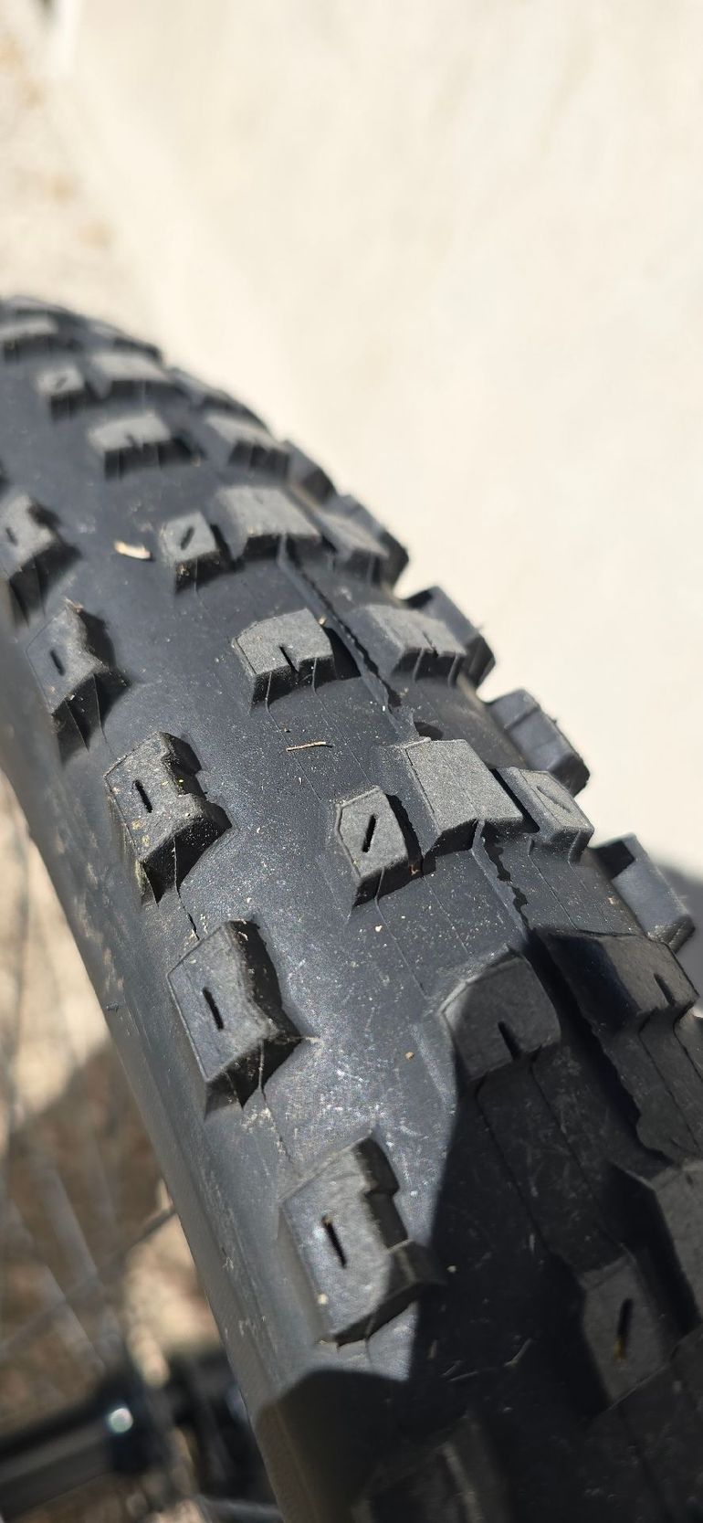 Tweedehands Commencal Meta Shimano SLX 2023 Mountainbike — afbeelding 28 van 36