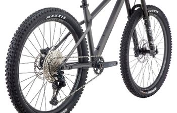 Tweedehands Commencal Meta Shimano SLX 2023 Mountainbike — afbeelding 33 van 36