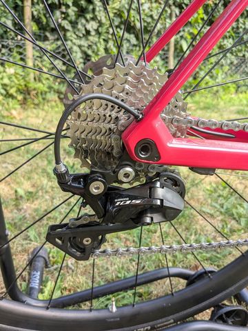 Used BMC Roadmachine Shimano 105 - Gekocht in 2025 2023 Road & Gravel, Red — image 5 of 15