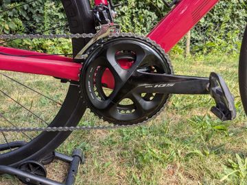 Used BMC Roadmachine Shimano 105 - Gekocht in 2025 2023 Road & Gravel, Red — image 3 of 15