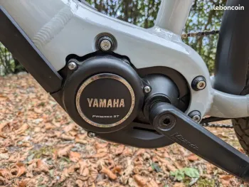 Haibike Trekking 6 MID 2022 2022 Urban usato, Grigio chiaro — immagine 3 di 14