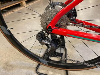Used BMC Roadmachine 02 ONE 2018 2018 Road & Gravel, Red — image 4 of 16
