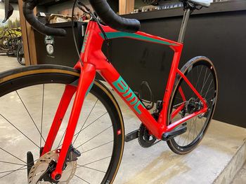 Used BMC Roadmachine 02 ONE 2018 2018 Road & Gravel, Red — image 7 of 16