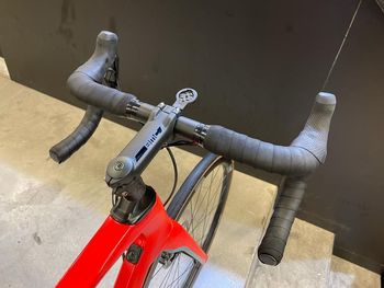 Used BMC Roadmachine 02 ONE 2018 2018 Road & Gravel, Red — image 13 of 16