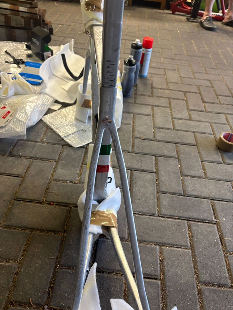 Použité Colnago V3-rs Frameset 2023 Road & Gravel — obrázek 2 z 10