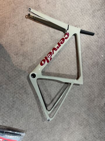 Used Cervélo Soloist Frameset 2024 Frameset 2024 Road & Gravel, Light Gray — image 3 of 6