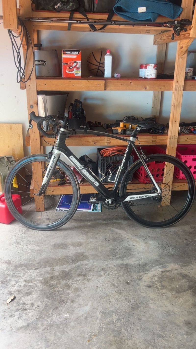 Used Trek Carbon Concept 2012 Custom 2012 Road & Gravel