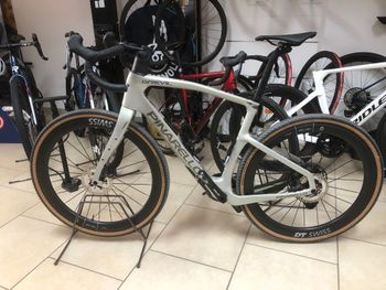 Gebrauchtes Pinarello GREVIL F7 SHIMANO GRX 825 DI2 2026 2026 Road & Gravel
