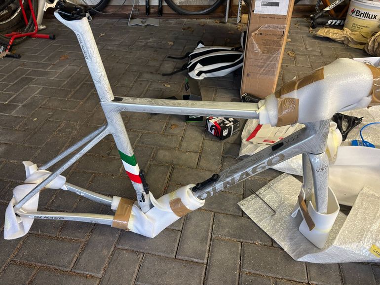 Colnago V3-rs Frameset 2023 Road & Gravel usato, Bianco — immagine 7 di 11