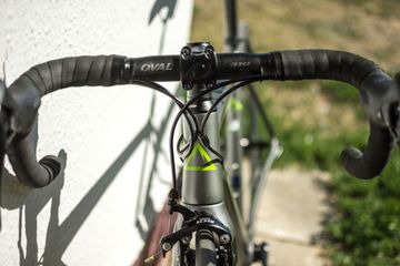 Used Fuji SL 2.3 2016 Road & Gravel, Light Gray — image 7 of 20