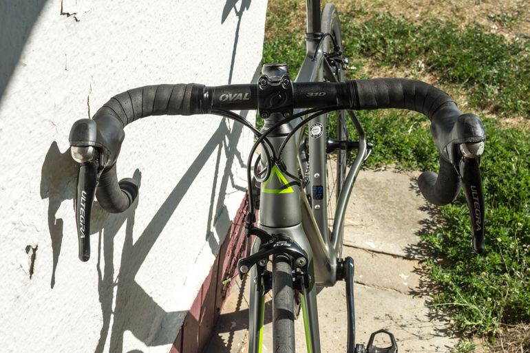 Używany Fuji SL 2.3 2016 Road & Gravel — zdjęcie 8 z 20