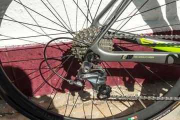 Used Fuji SL 2.3 2016 Road & Gravel, Light Gray — image 13 of 20