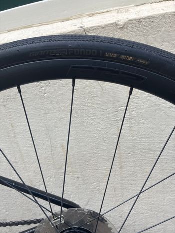 Liv Avail advanced Shimano 105 Di2 2024 Road & Gravel usato, Bianco — immagine 11 di 11