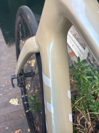 Liv Avail advanced Shimano 105 Di2 2024 Road & Gravel usato, Bianco — immagine 5 di 11
