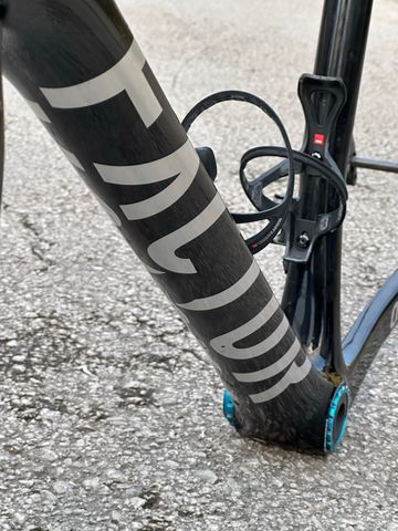 Factor o2 vam Custom Frameset 2025 Road & Gravel d'occasion — image 5 sur 6