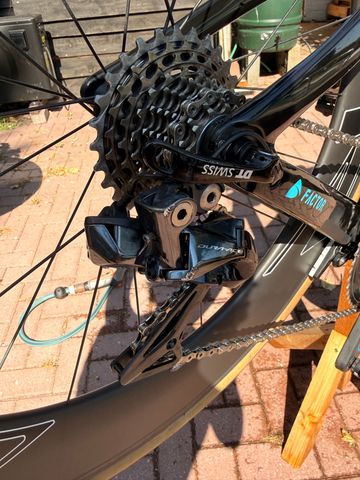 Použité Factor SLiCK Shimano Dura Ace Di2 2018 Road & Gravel — obrázek 6 z 7