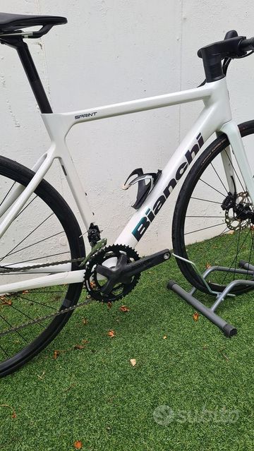 Tweedehands Bianchi Sprint 105 2025 2025 Road & Gravel — afbeelding 3 van 5