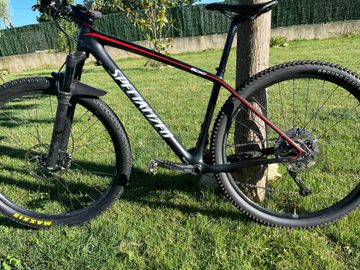Used Specialized Epic Shimano SLX 2018 Mountainbike, Black — image 2 of 11