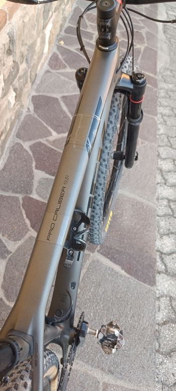 Used Trek Procaliber Shimano XTR 2021 Mountainbike, Light Gray — image 8 of 13