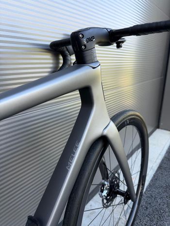 Brugt Enve Melee Premium RED 2025 2025 Road & Gravel — billede 2 af 6
