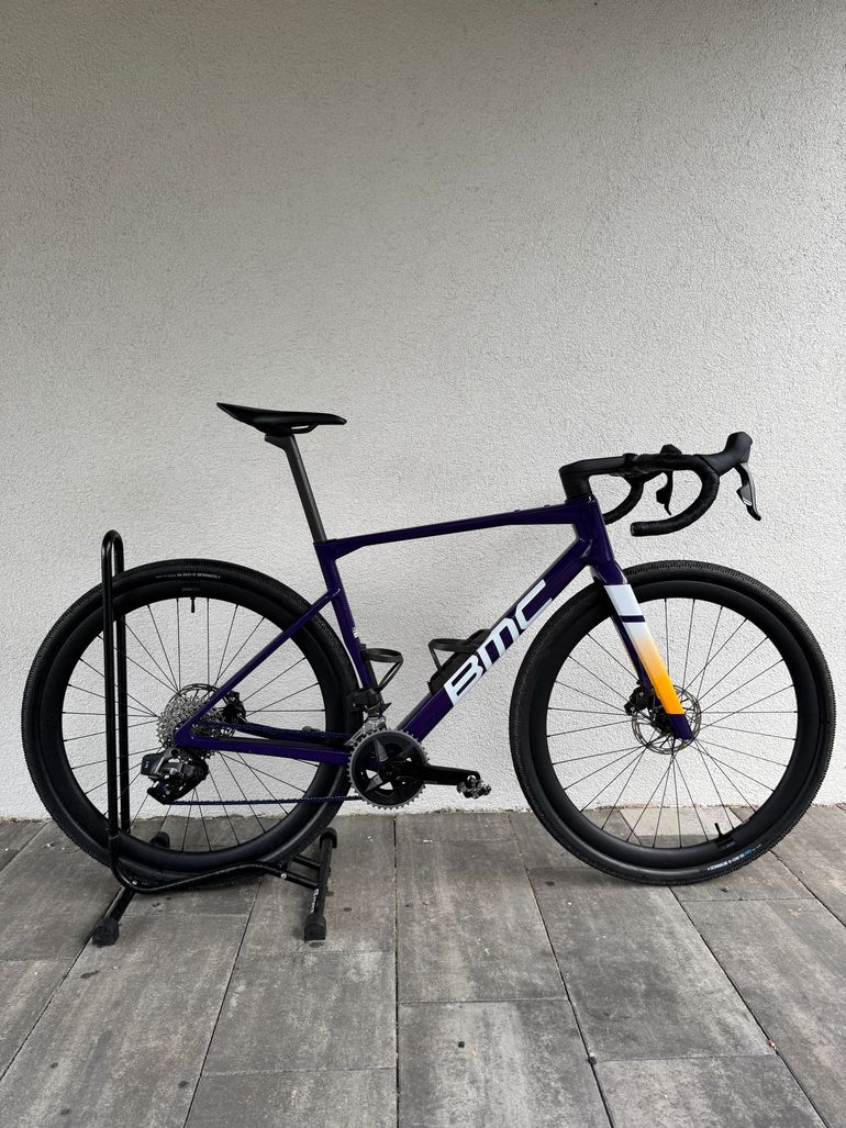 Tweedehands BMC Kaius 01 THREE 2024 2024 Road & Gravel — afbeelding 2 van 12