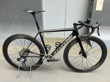 Tweedehands Cannondale SuperSix EVO SRAM Force eTap AXS 2018 Road & Gravel