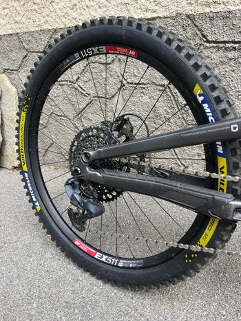 Gebrauchtes Commencal Clash SRAM GX Eagle 2024 Mountainbike, Hellgrau — Bild 3 von 8