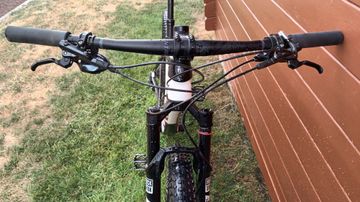 Used Trek Procaliber 9.7 2024 2024 Mountainbike, White, 29 — image 10 of 11