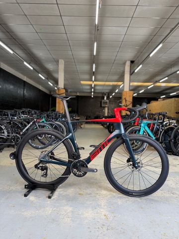 BMC TeamMachine R01 AXS 2026 2026 Road & Gravel usato