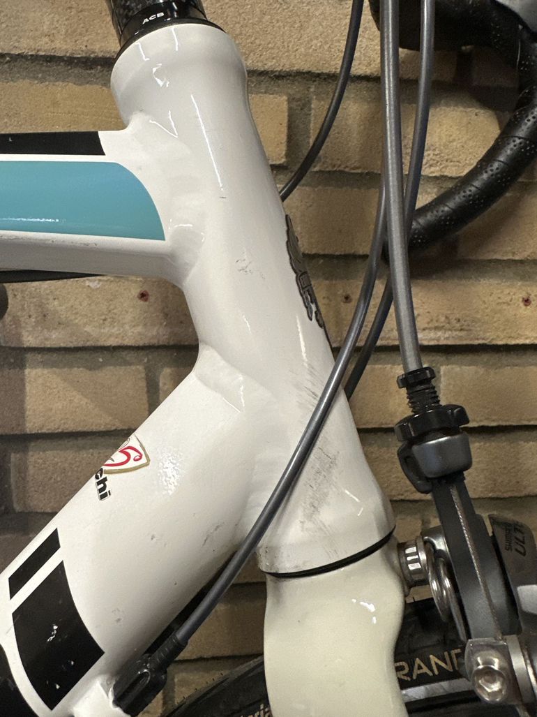 Used Bianchi Via Nirone 7 2014 Road & Gravel, White — image 9 of 9