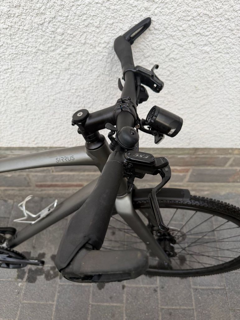 Used Specialized Sirrus Shimano Tiagra 2020 Urban, Light Gray — image 8 of 20