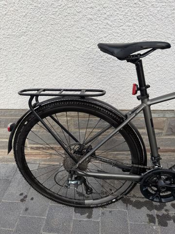 Used Specialized Sirrus Shimano Tiagra 2020 Urban, Light Gray — image 4 of 20