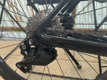 Käytetty Scott Addict 20 2023 2023 Road & Gravel — kuva 3 / 16