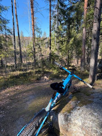 Used Scott spark Custom Frameset 2023 Mountainbike, Blue — image 3 of 4