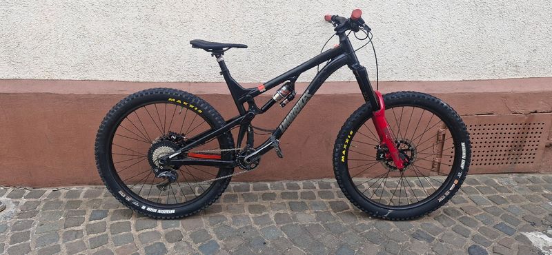 Used DNM Custom Shimano Deore XT 2017 MTB