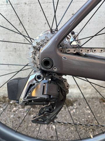 Brugt Orbea ORCA M11eLTD PWR 2023 2023 Road & Gravel — billede 6 af 6