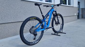 Gebrauchtes Canyon Neuron CF 8 2022 2022 Mountainbike, Blau, 27.5, 29 — Bild 4 von 7
