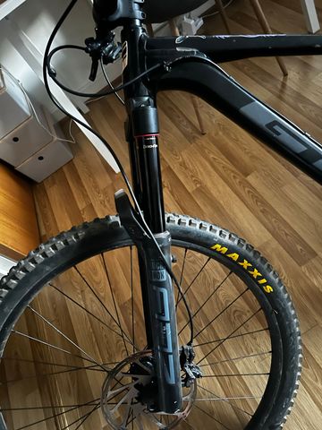 Used GT Force Elite 2020 2020 Mountainbike, Black — image 6 of 7