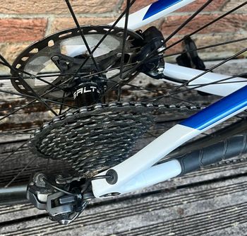Käytetty Colnago V3-rs Shimano Dura Ace Di2 2024 Road & Gravel — kuva 6 / 10