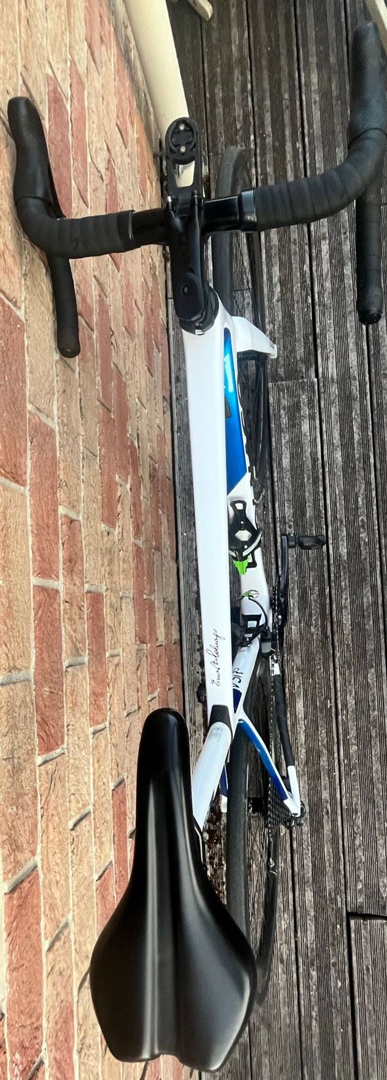 Käytetty Colnago V3-rs Shimano Dura Ace Di2 2024 Road & Gravel — kuva 9 / 10