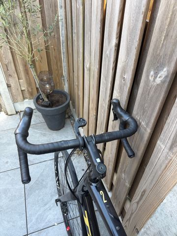 Tweedehands Trek Domane Shimano Claris 2022 Road & Gravel — afbeelding 9 van 12