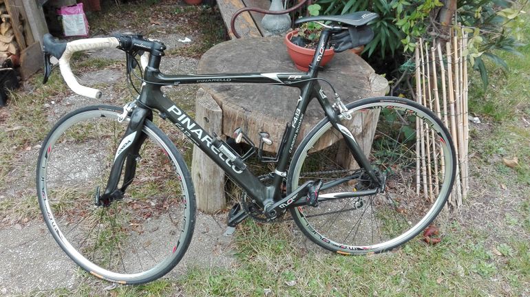 Brugt Pinarello Fp quattro easy-fit Campagnolo Chorus 2009 Road & Gravel — billede 2 af 5